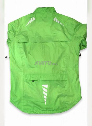 Deux vestes de sport pour la course à pied - 2