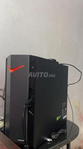 16gb ram une seule fente 512 ssd 1tb hdd comme neuf