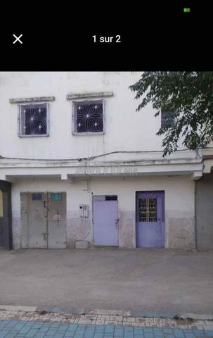 Maison à vendre devant le théâtre El Haddad à Avouama