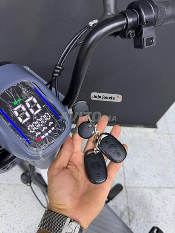 SCOOTER ÉLECTRIQUE E1 - 2
