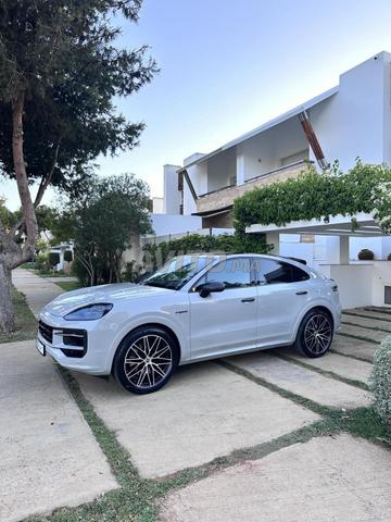 Porsche Cayenne Hybride Automatique 2024