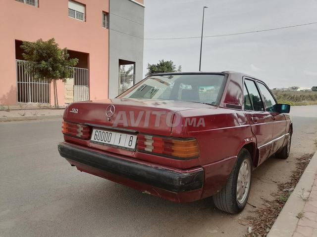 Mercedes Benz 190 - 2
