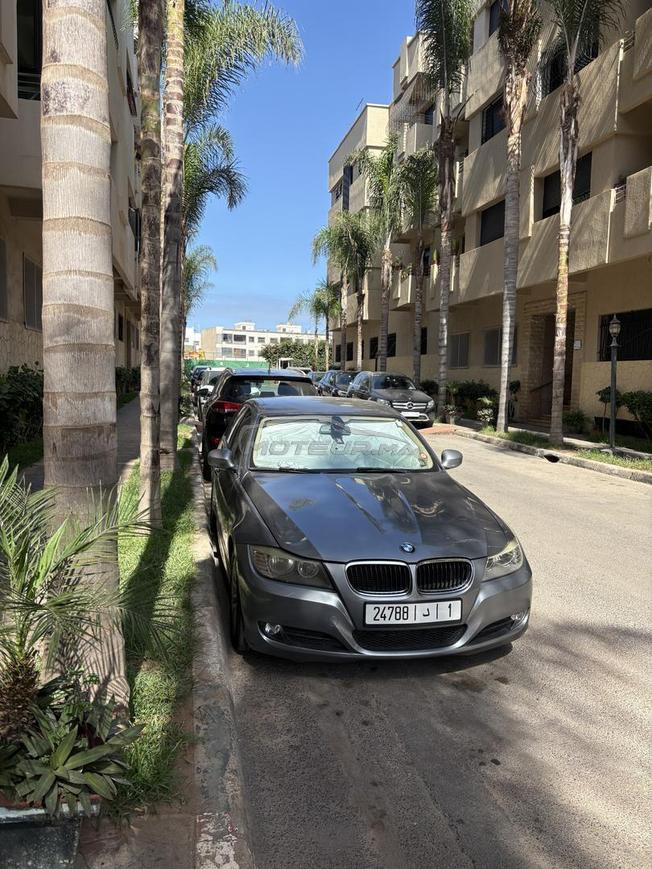 bmw série 320i essence 