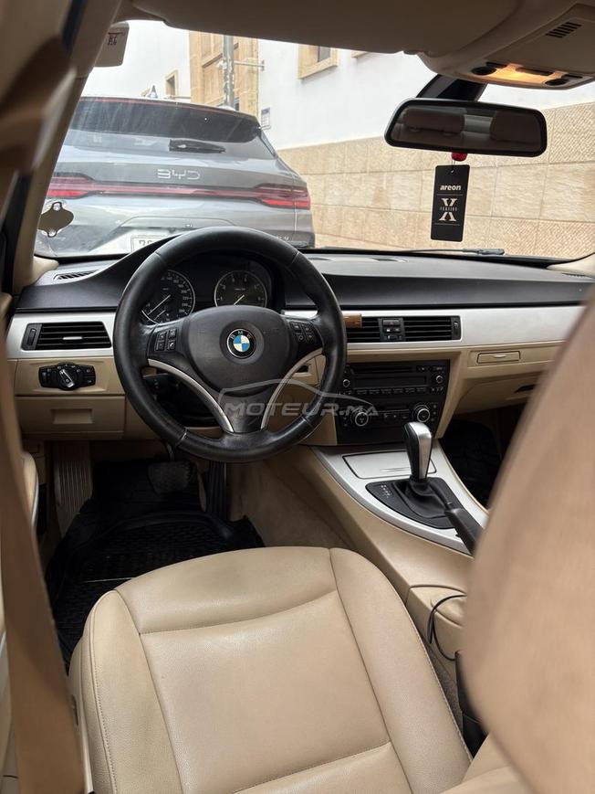 bmw série 320i essence 