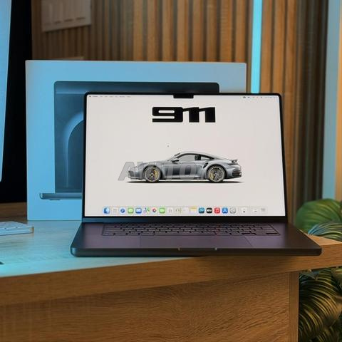 MacBook Pro 16” | M4 MAX | 36Go | 1To (Officiel)