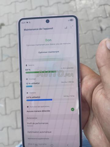 Samsung Z8 Flip en très très bon état pour celui qui le veut