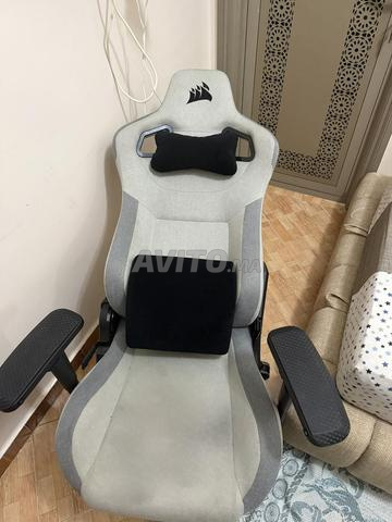 Chaise gamer comme neuve - 2