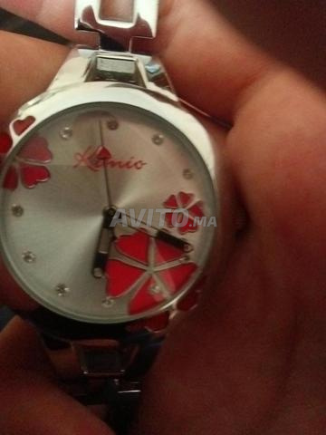 ...........Montre - 2