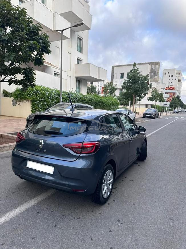 Renault Clio 5 Essence Manuelle 2022 à Casablanca
