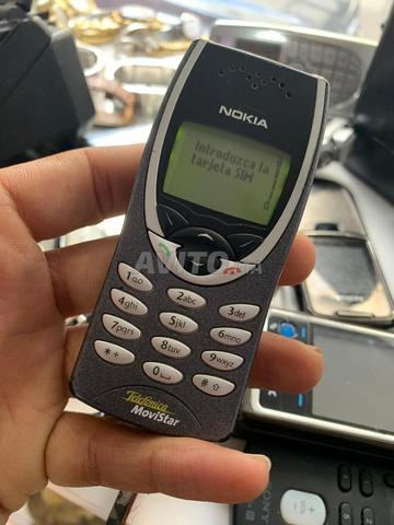 NOKIA 8210 VINTAGE D'ORIGINE AVEC CHARGEUR - 2