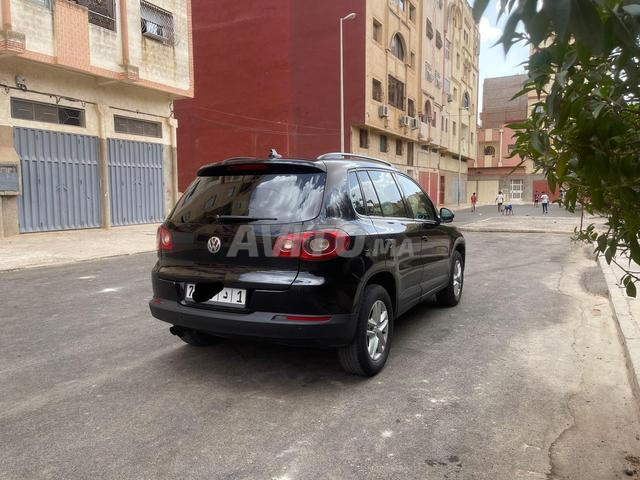 Volkswagen Tiguan - 2
