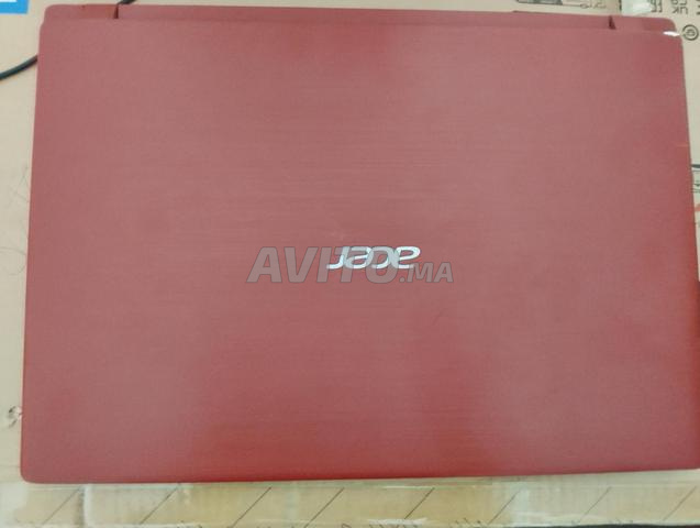 حاسوب محمول Acer Aspire بجودة جيدة.