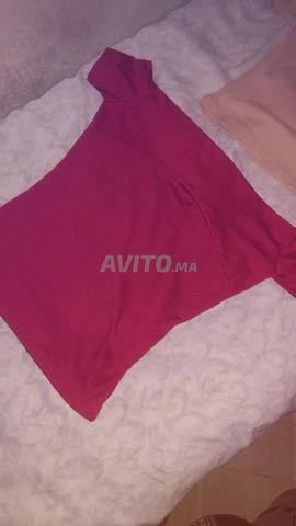2 T-shirts à vendre à un prix raisonnable - 2