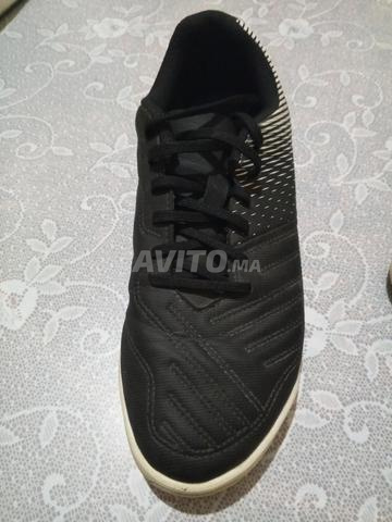Chaussures de football neuves taille 40/41 - 2