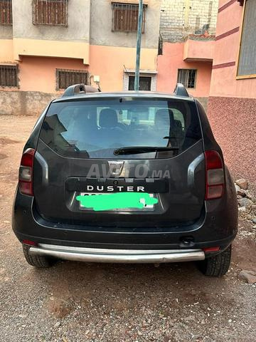 Dacia Duster 2014 toute option jamais accidentée - 2