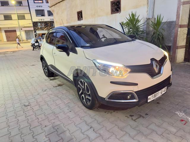 Renault Captur intense tout options 