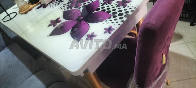 Table à manger - 2