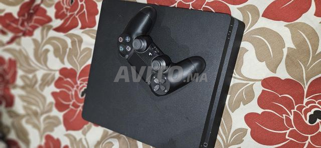 PS4 Slim 400 Go - 2