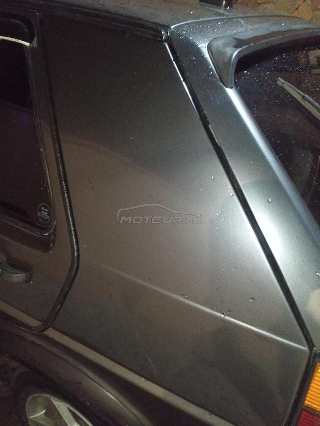 voiture en excellent état 