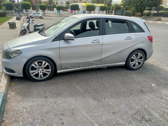 Mercedes-Benz 180 Diesel Manuelle 2015 à Kénitra