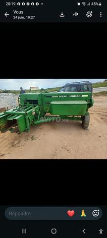 Machine Claas 68 douane 2026 et presse John Deere - 2