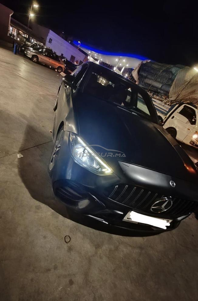Mercedes Benz 220 2022