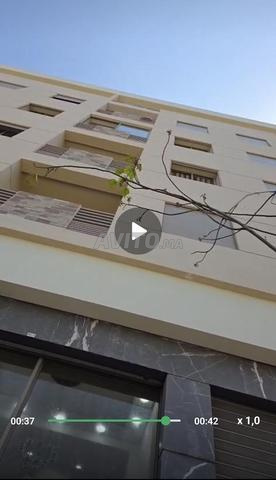 محل تجاري مجهز في حي سكني راقي - 2