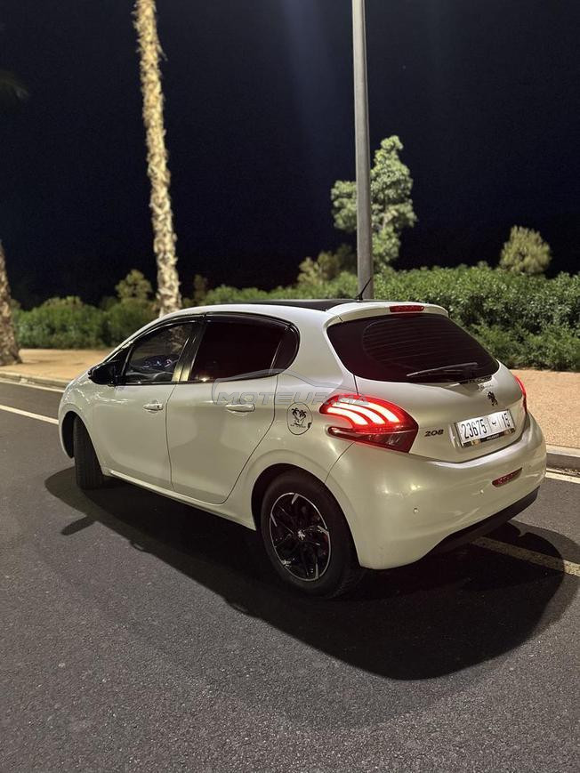 Peugeot 208 active