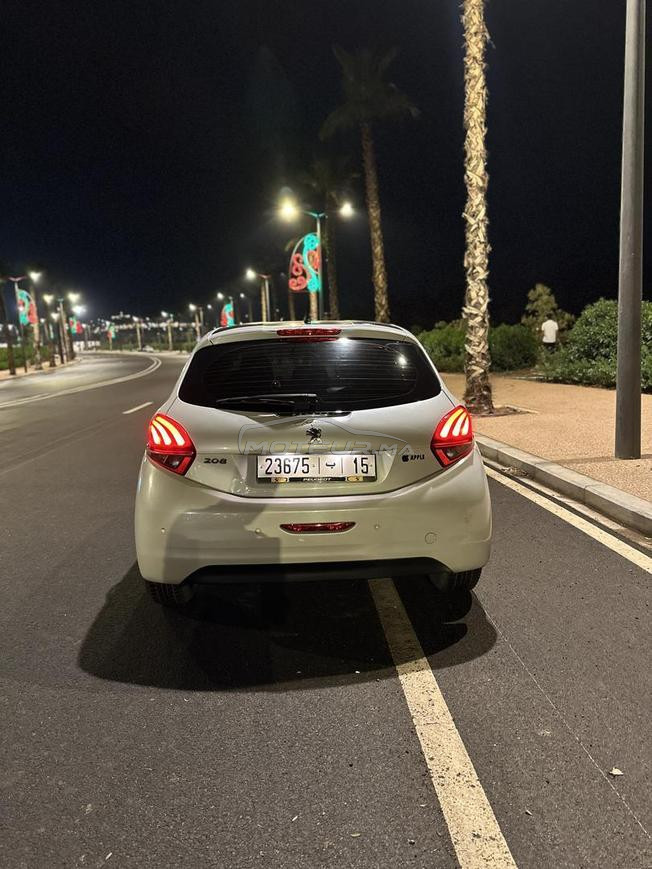 Peugeot 208 active
