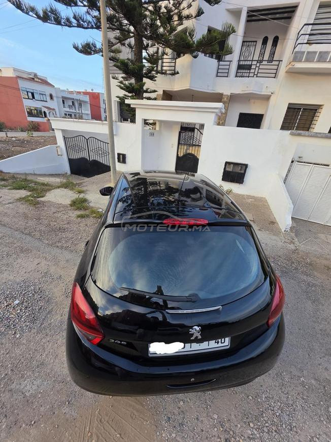 peugeot 208 2019/11