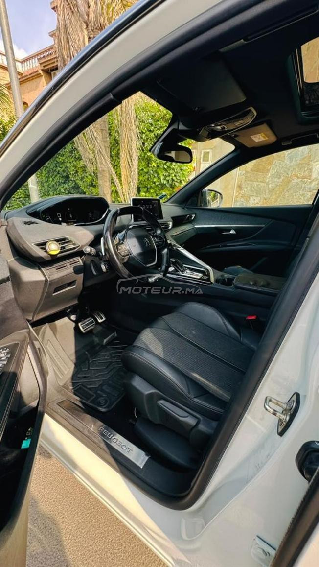PEUGEOT 3008 GT LINE 1.6 BlueHDi 120 ch 