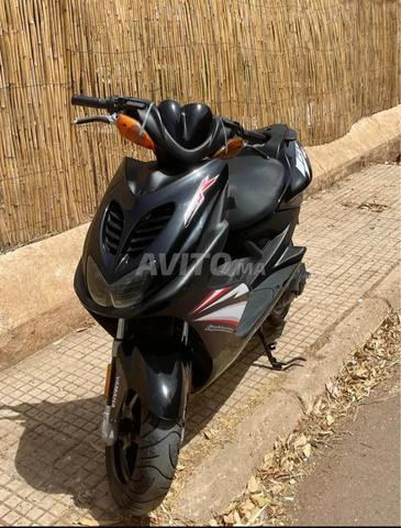 Yamaha Nitro - 2