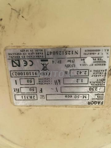 Chauffe-eau électrique 50 L Fagor, fabriqué en Espagne, fonctionne bien - 2