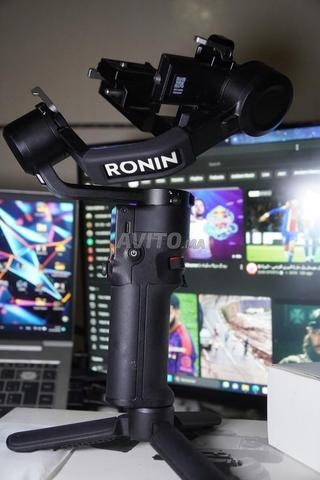 DJI RS 3 Mini – Stabilisateur Gimbal 3 Axes