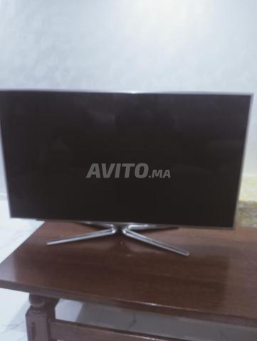 تلفاز Samsung 104 سم / 60 سم، صورة جيدة ومريحة - 2