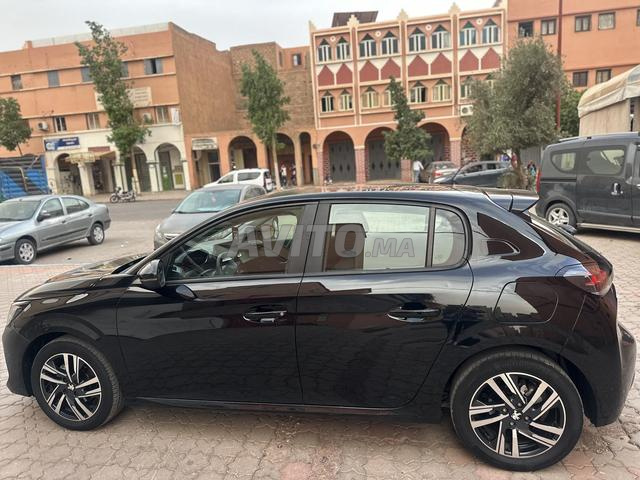 Peugeot 208 - 2