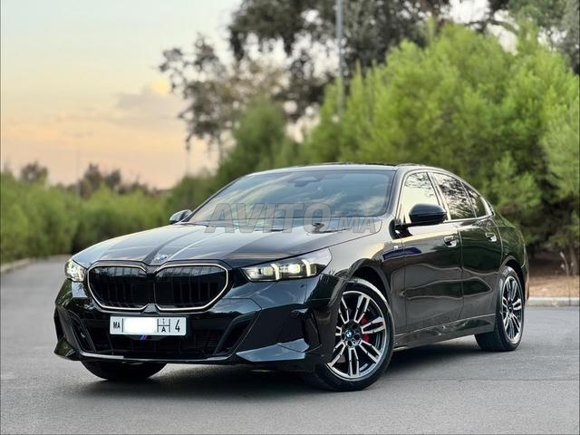 BMW Série 5 520d M Édition - 2