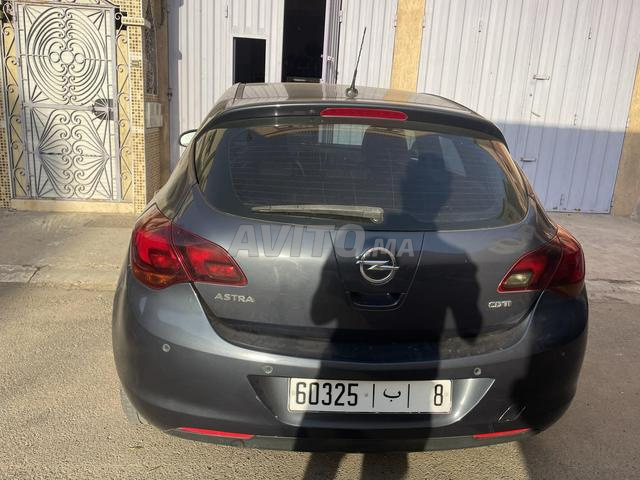Opel Astra cosmo - 2