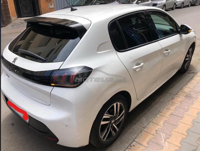 Peugeot 208 Diesel Automatique 2021 à Casablanca