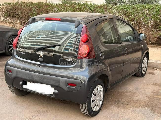 Peugeot 107 Essence Manuelle 2014 à Agadir
