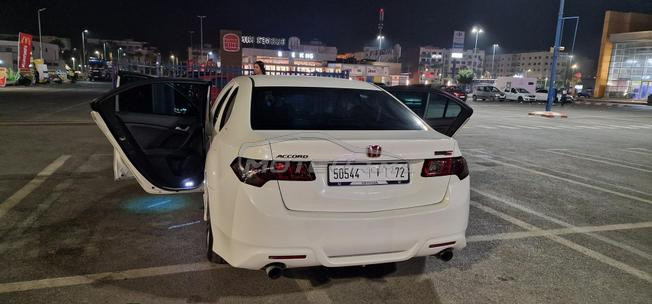 Honda Accord Essence Automatique 2011 à Salé