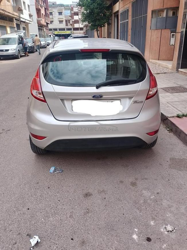 particulier Fiesta 2016 diesel très propre 