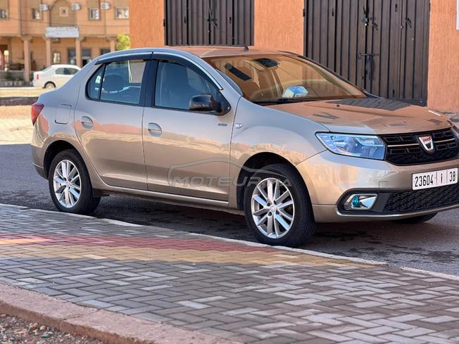 je mets cette voiture en vente 