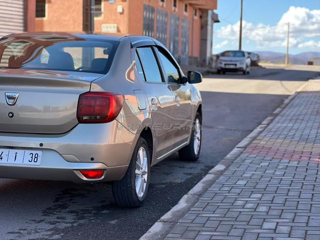 je mets cette voiture en vente 