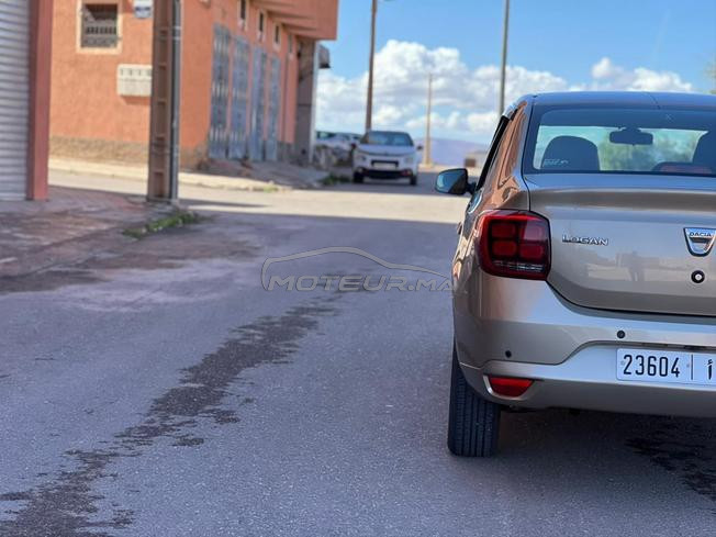 je mets cette voiture en vente 