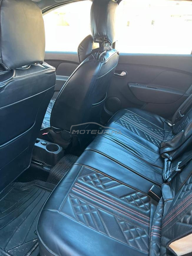 je mets cette voiture en vente 