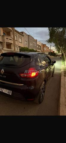 Renault Clio Diesel Manuelle 2019 à Oujda - 2