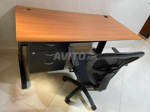 Bureau et Chaise en excellent état - 2