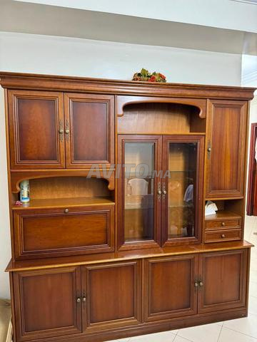Meuble en bois classique de luxe 🪵 - 2