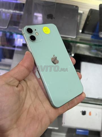 iPhone 11/64 état 100 l’afficheur changé - 2